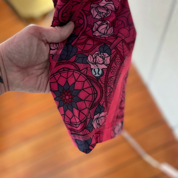 Lululemon Inspire Crop II Leggings EUC - Picture 5 of 8